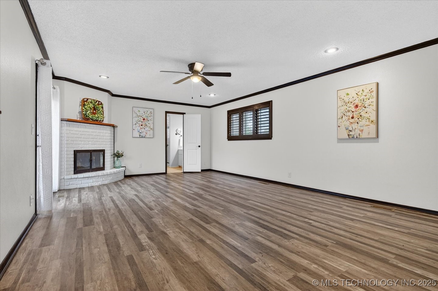 2318 Dorchester Drive Property Photo 22