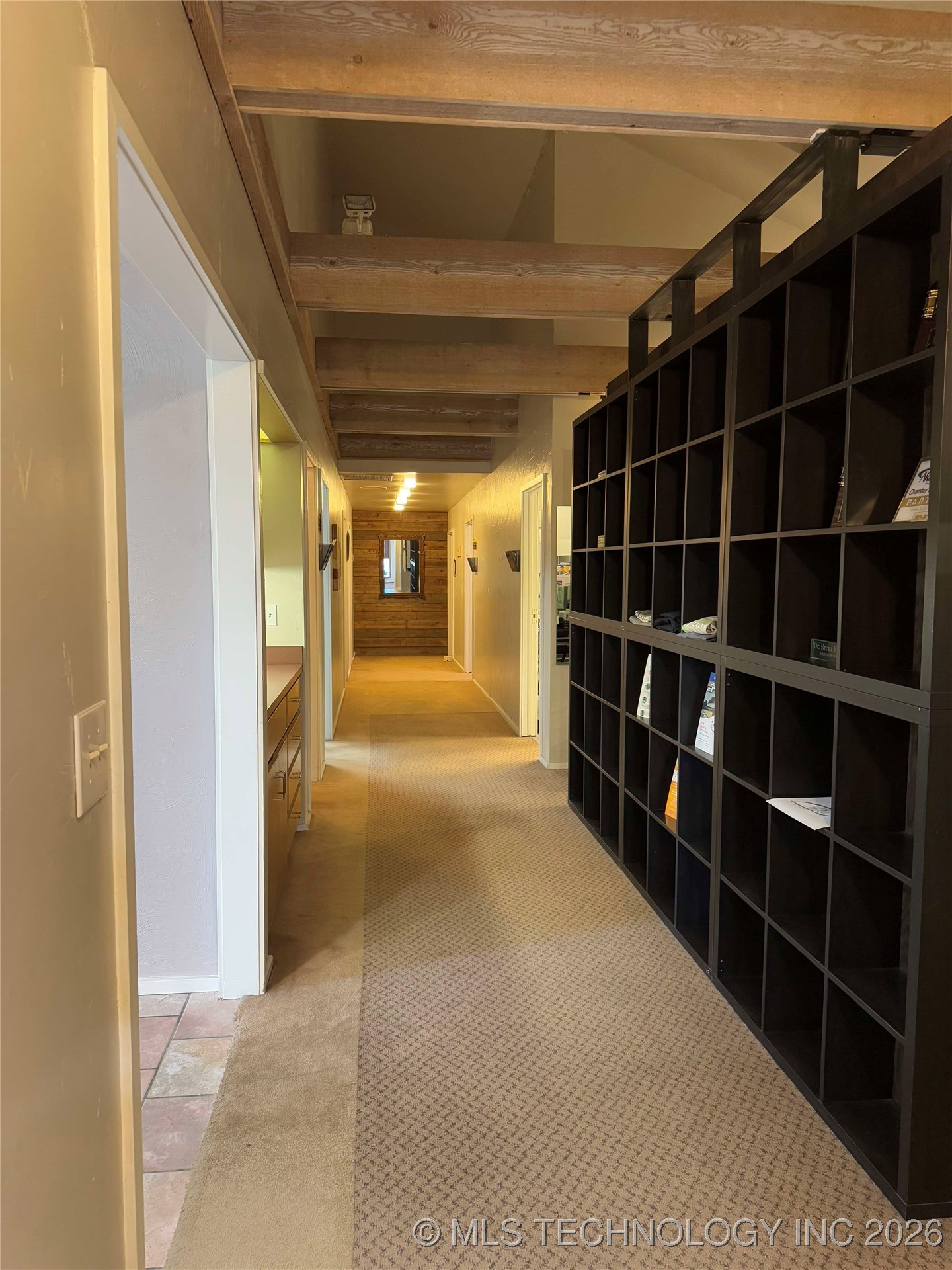 1203 W Broadway Property Photo 13