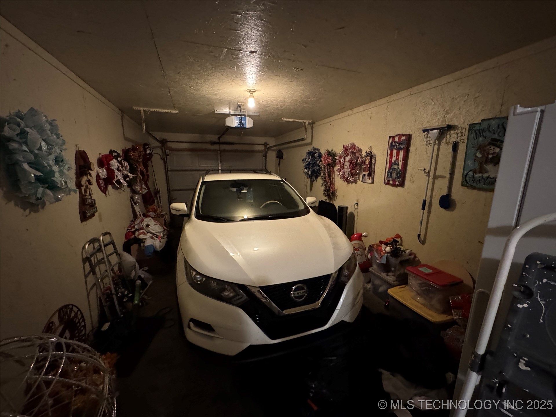 105 E Cedar Avenue Property Photo 19