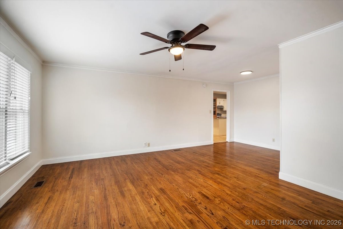 4135 E 22nd Street Property Photo 7