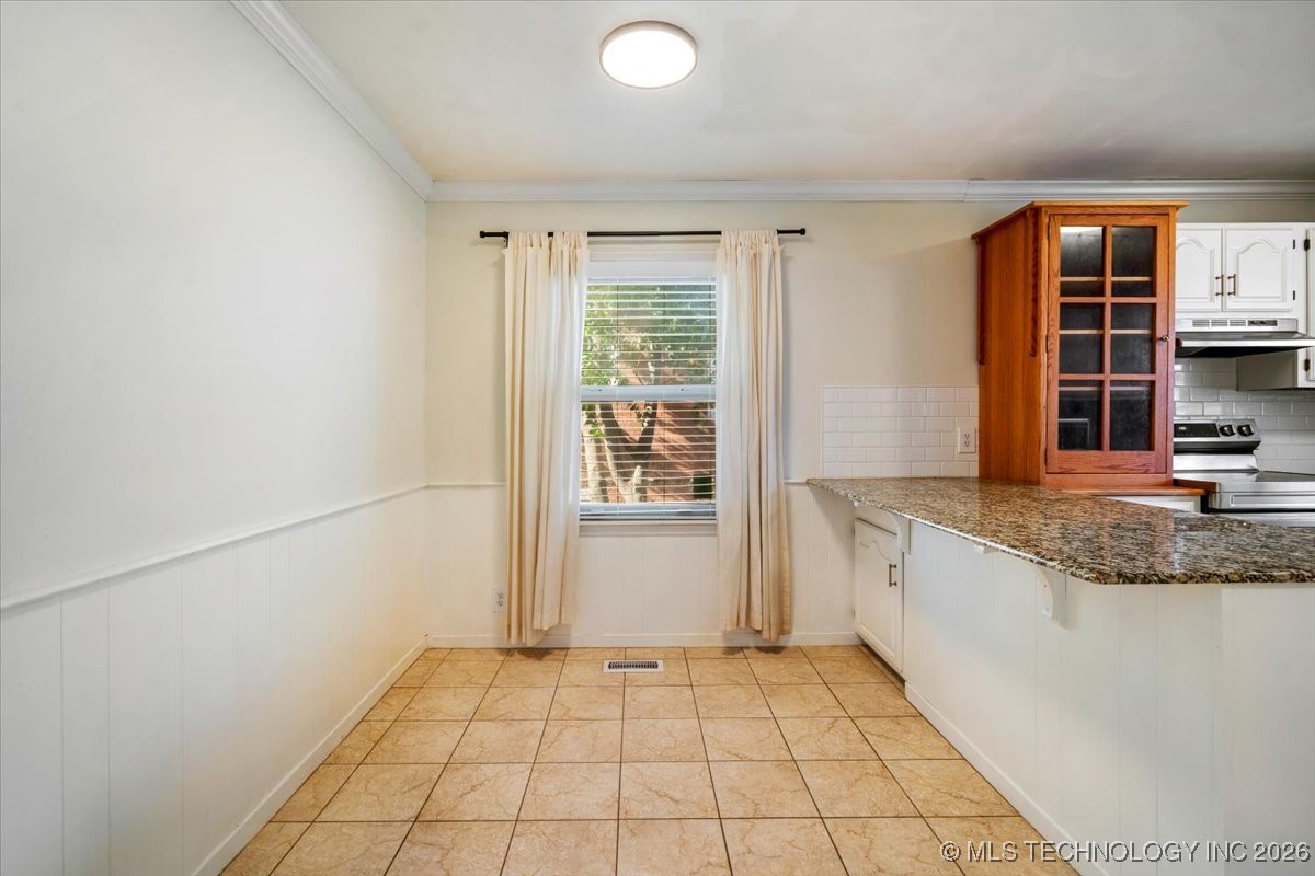 4135 E 22nd Street Property Photo 11