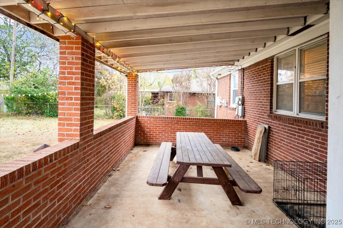 4135 E 22nd Street Property Photo 15