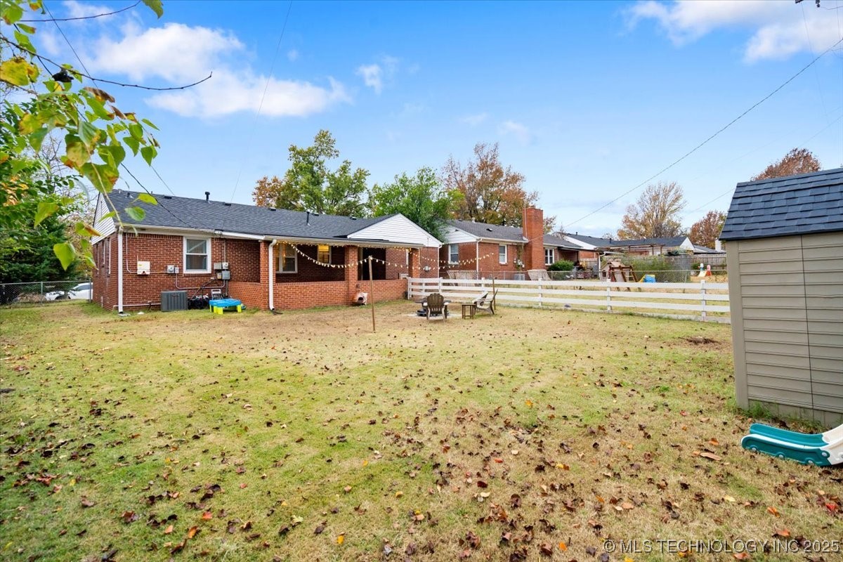 4135 E 22nd Street Property Photo 18