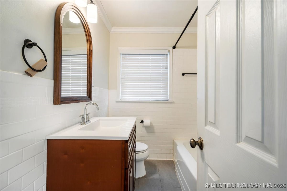 4135 E 22nd Street Property Photo 30