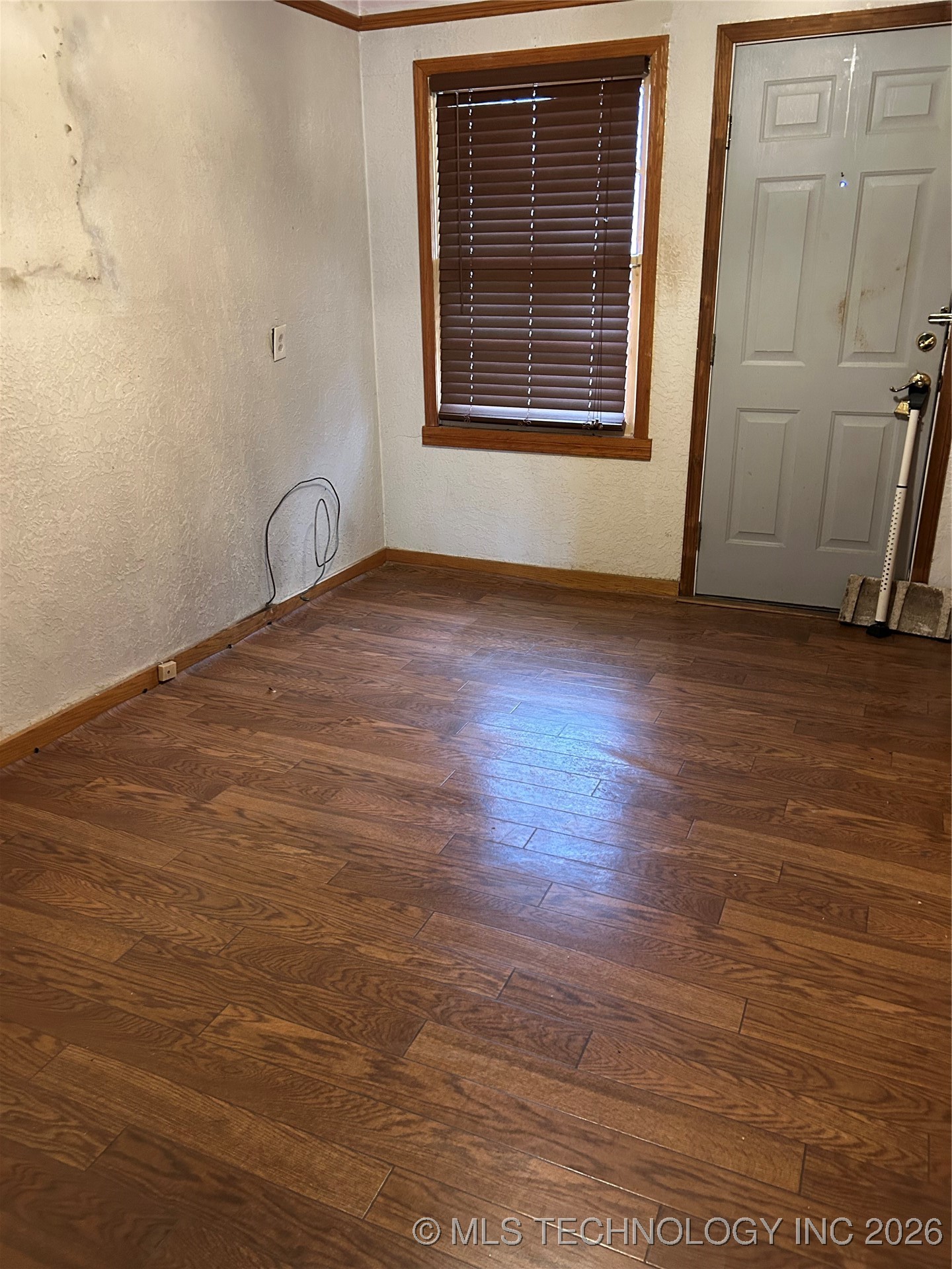 247 E 28th Street North N Property Photo 2