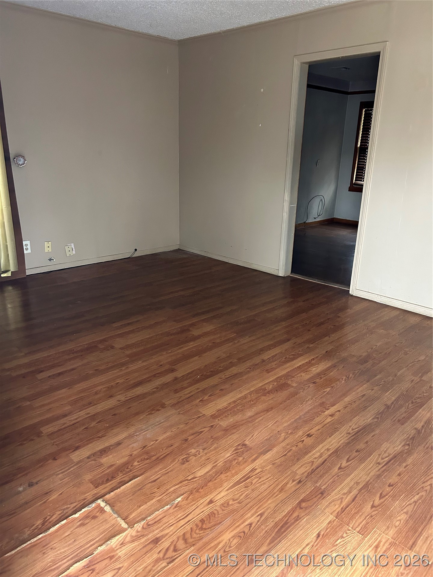 247 E 28th Street North N Property Photo 3