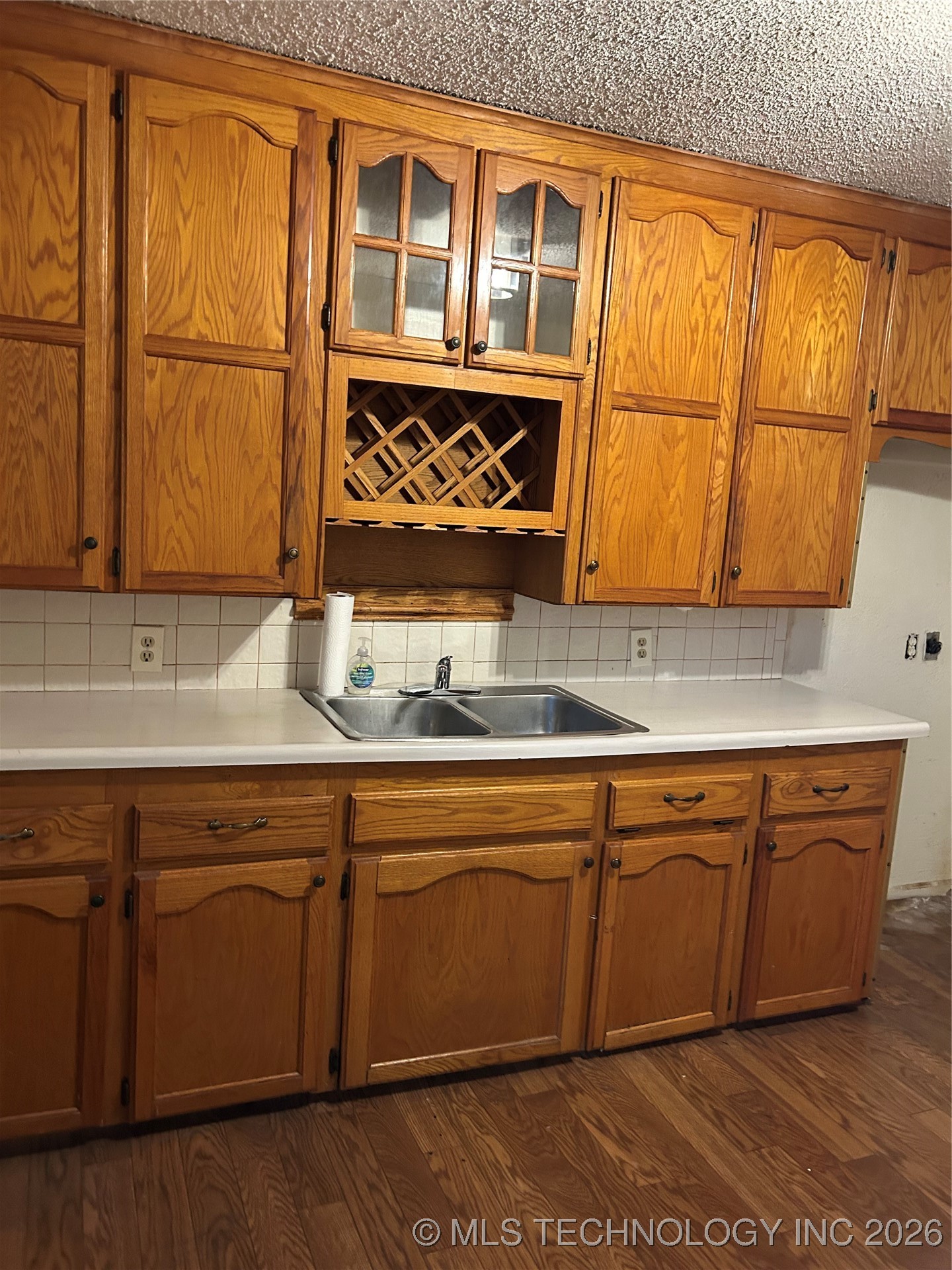 247 E 28th Street North N Property Photo 5