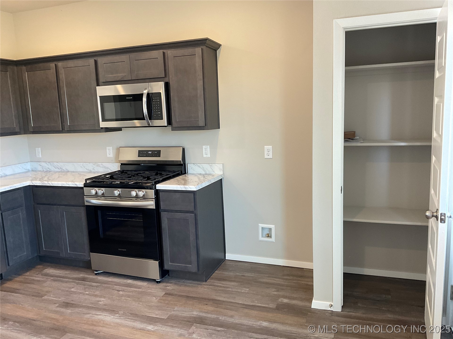 8515 E 164th Street S Property Photo 11