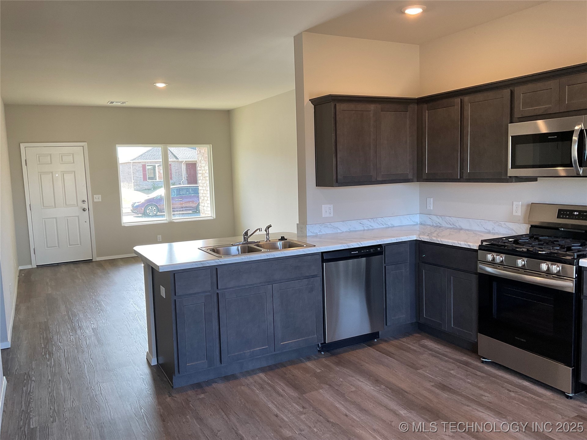 8515 E 164th Street S Property Photo 15