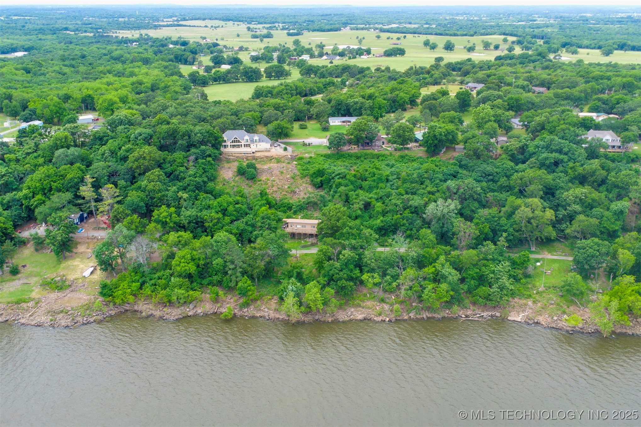 11609 N 59th Street East Property Photo 5