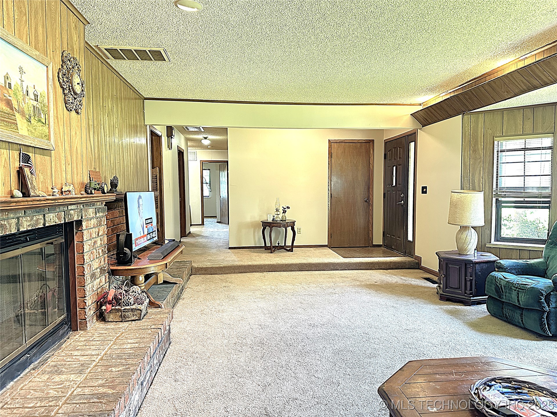 511 Stolfa Street Se Property Photo 11