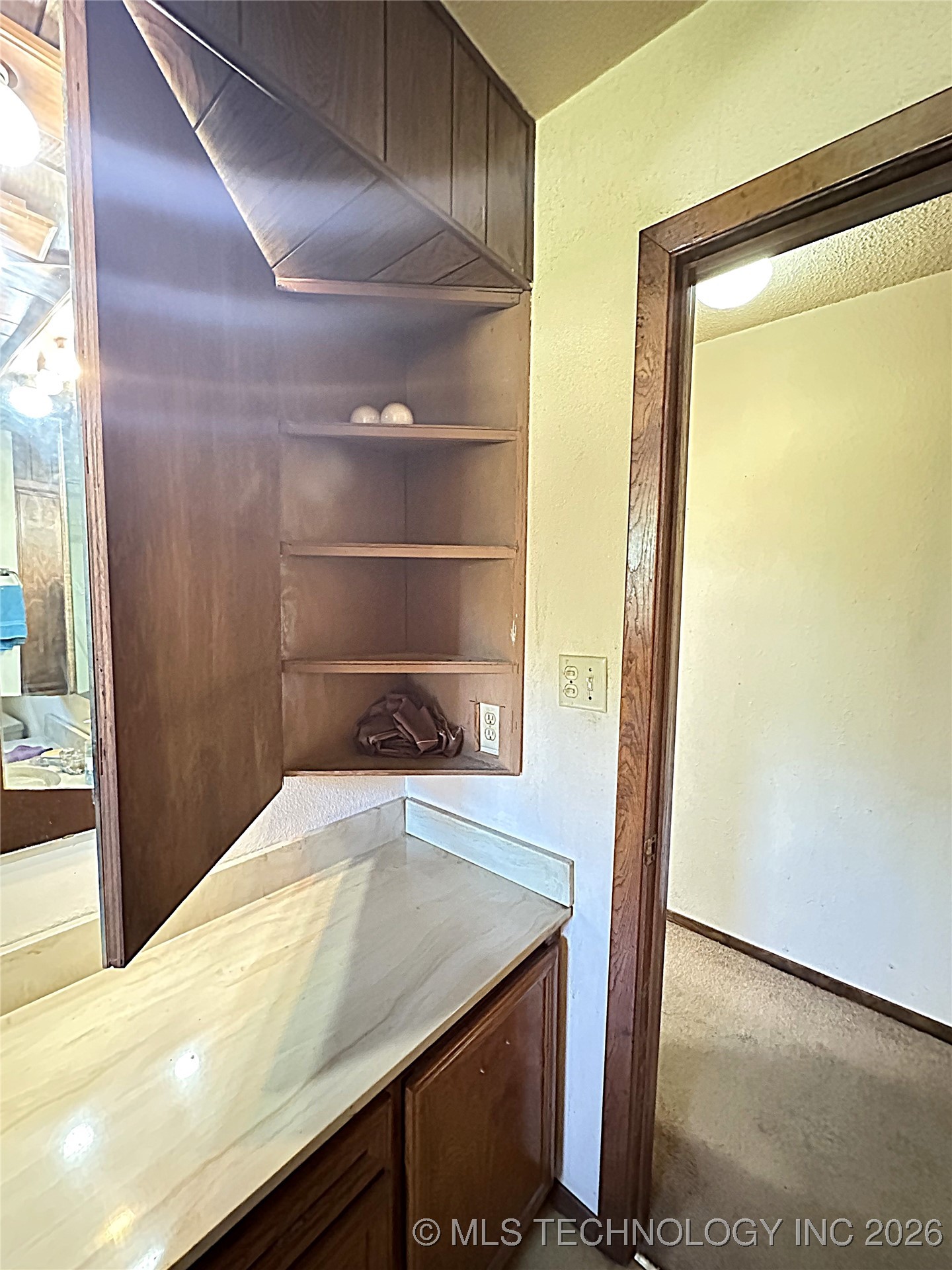 511 Stolfa Street Se Property Photo 27