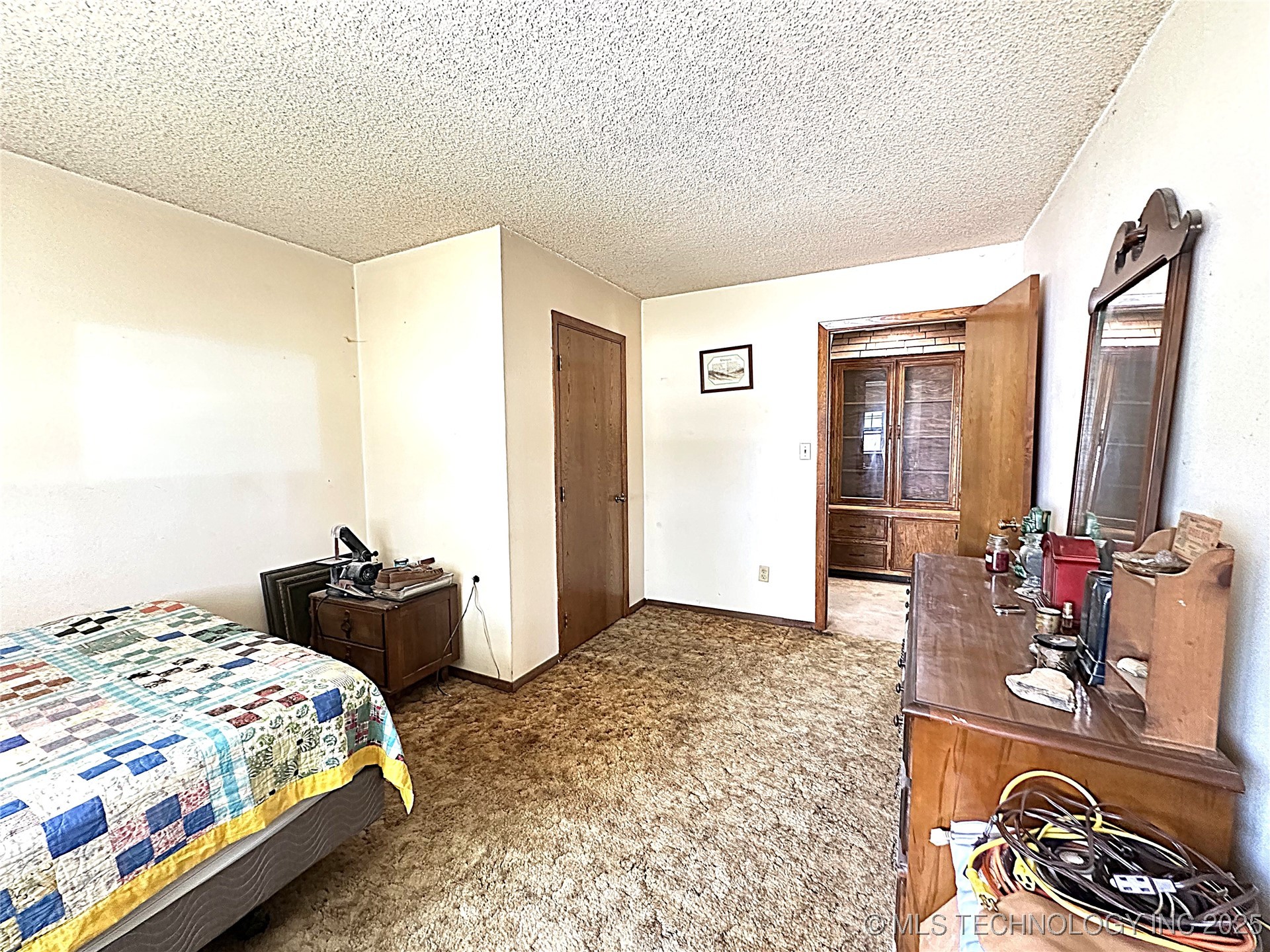 511 Stolfa Street Se Property Photo 29