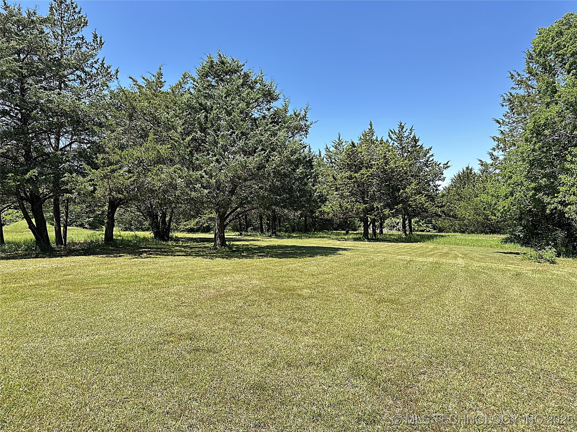 511 Stolfa Street Se Property Photo 44