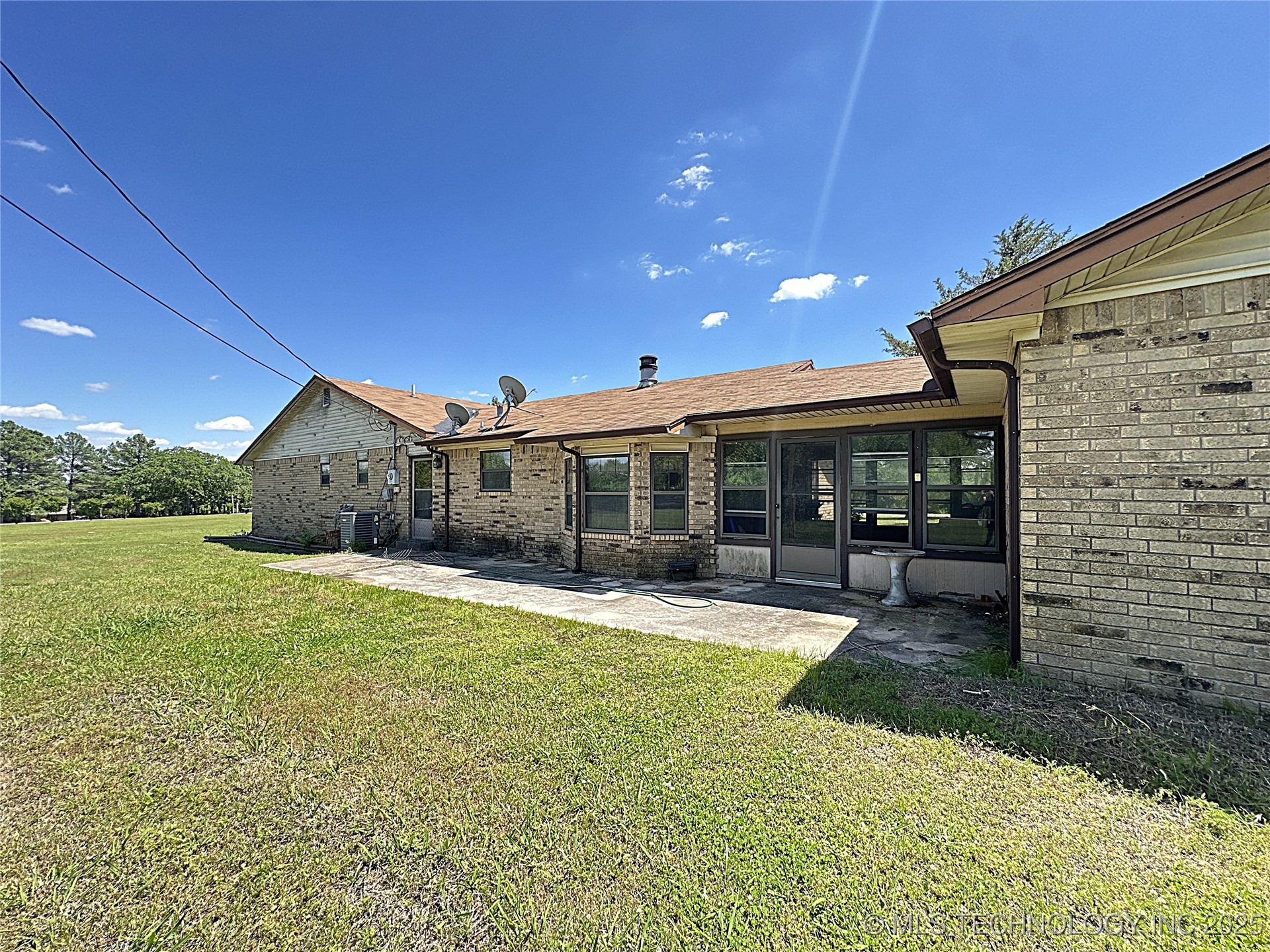 511 Stolfa Street Se Property Photo 47