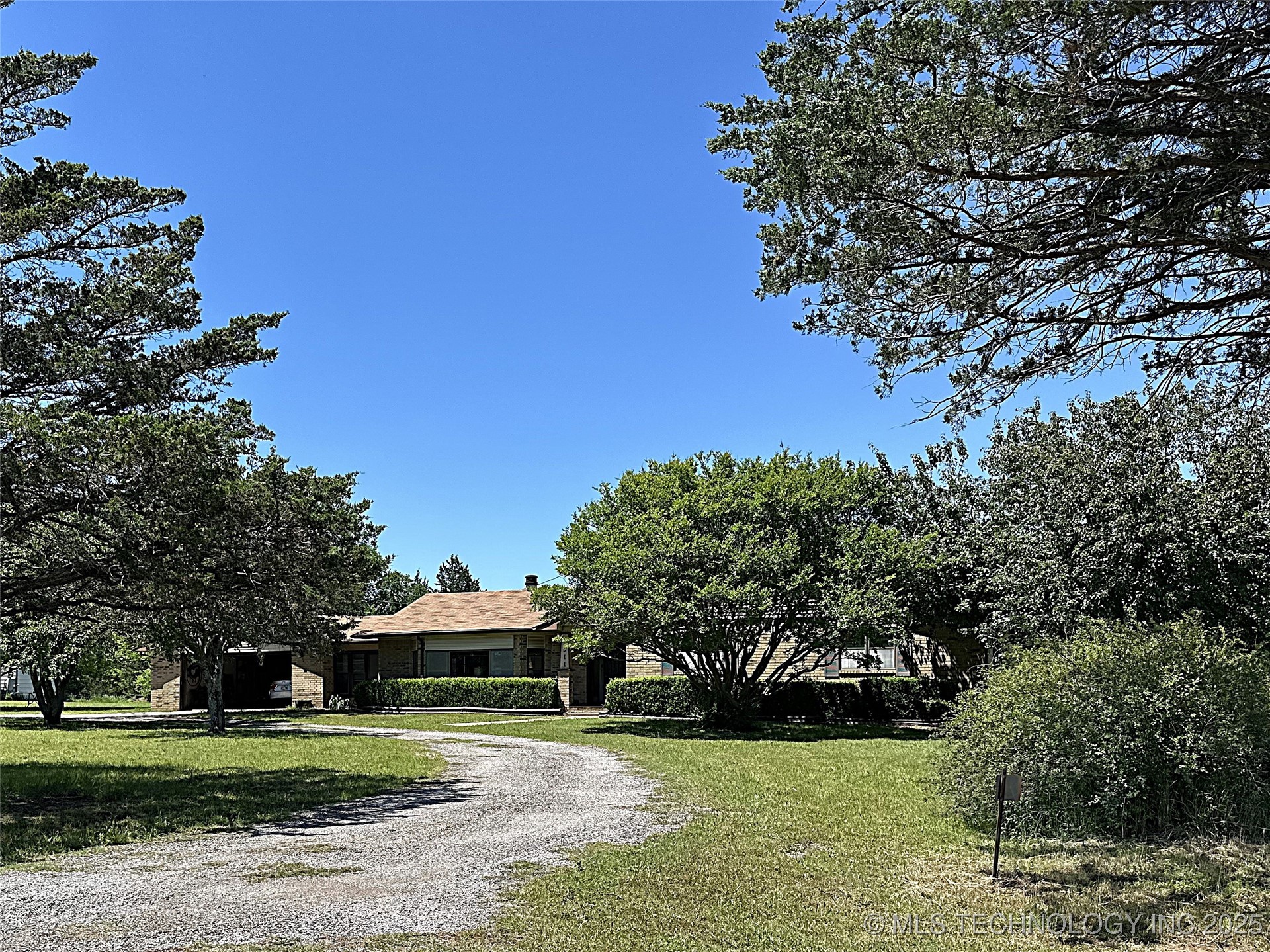 511 Stolfa Street Se Property Photo 54