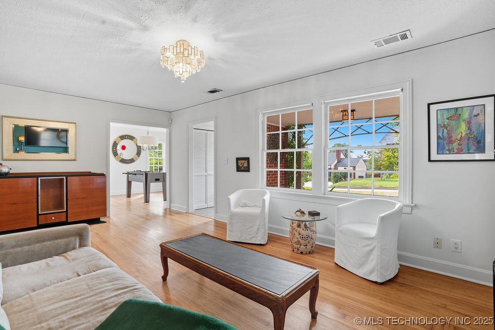 3513 S Troost Avenue Property Photo 8