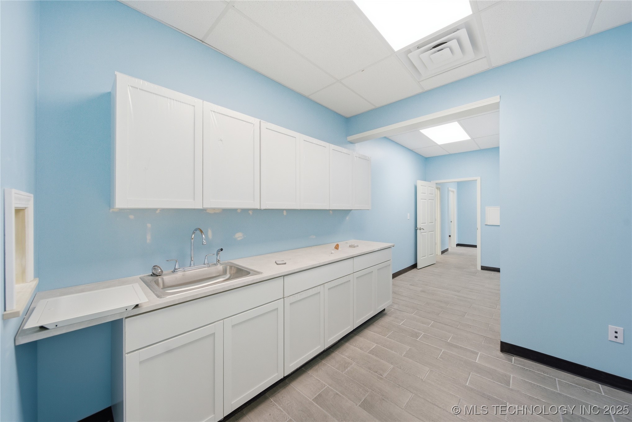 1071 N Birch Street Property Photo 27