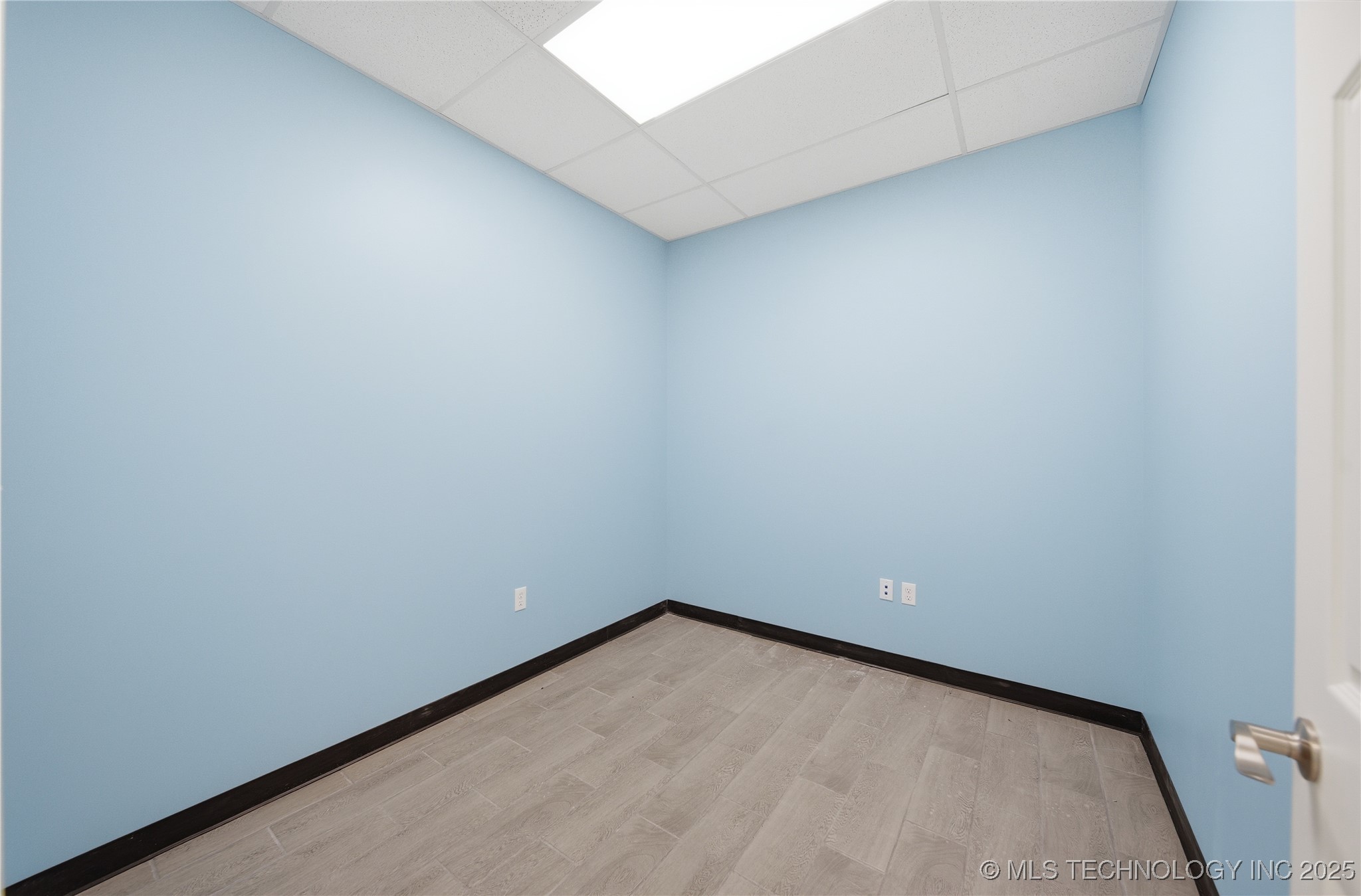 1071 N Birch Street Property Photo 30