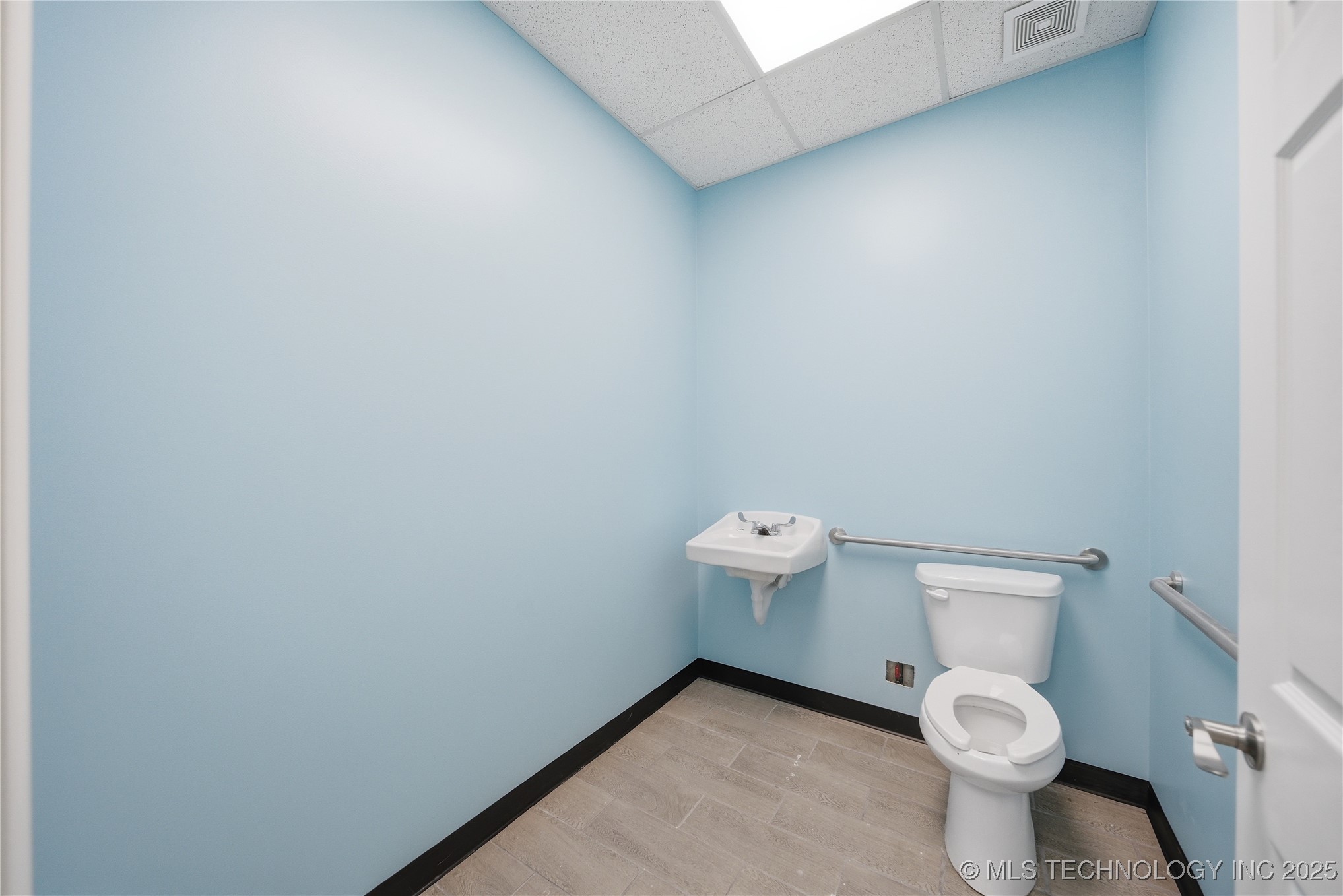 1071 N Birch Street Property Photo 41