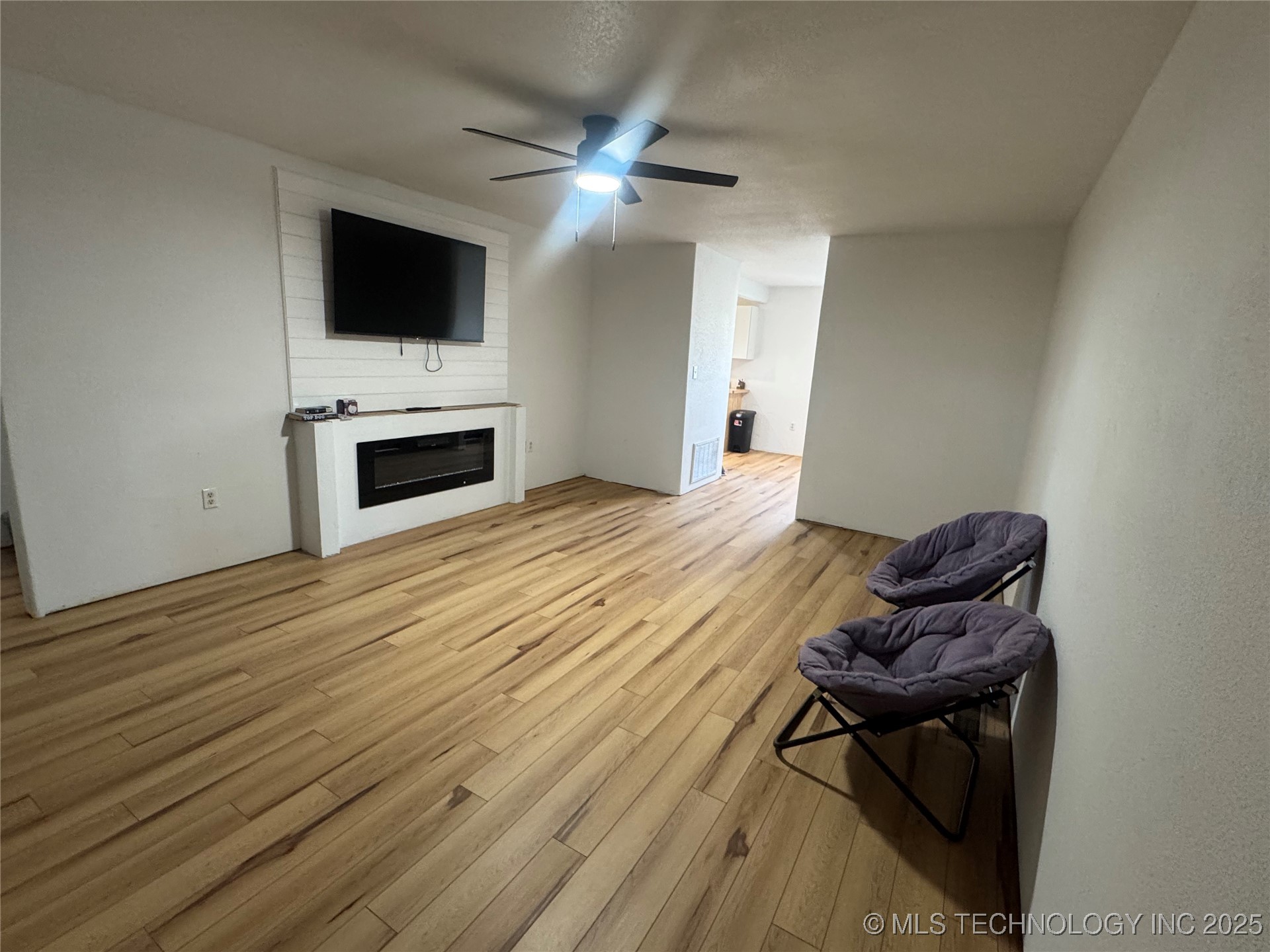 6401 E State Highway 31 Property Photo 4