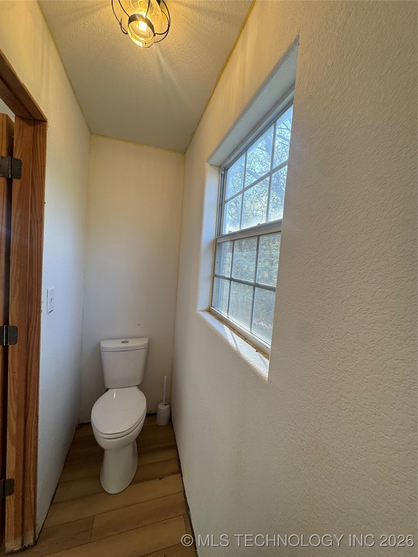 6401 E State Highway 31 Property Photo 10