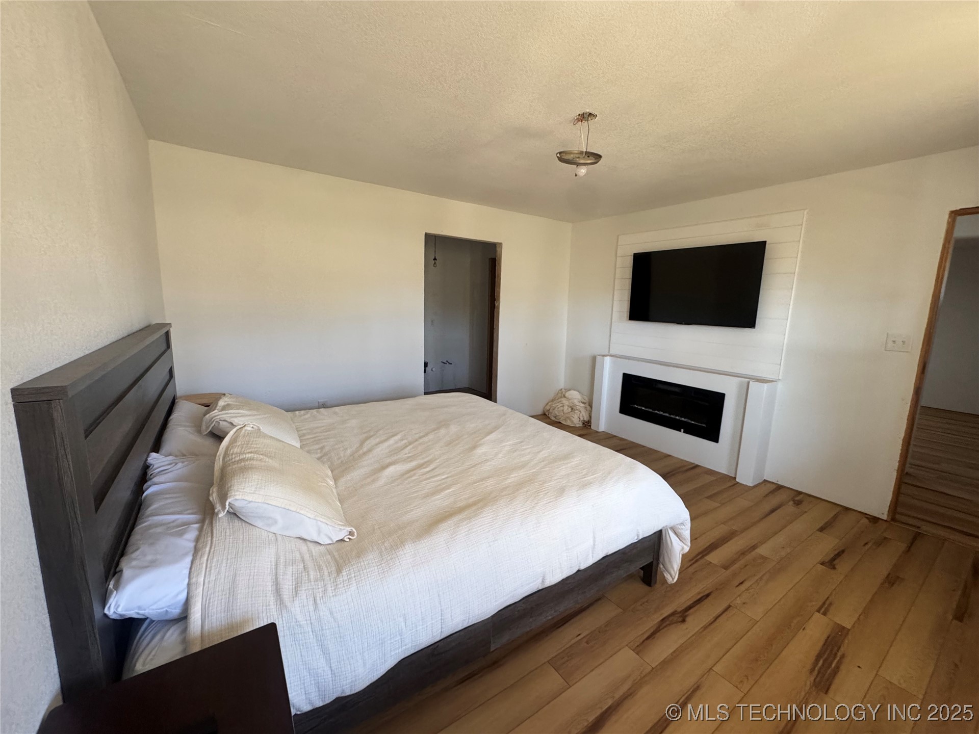 6401 E State Highway 31 Property Photo 13