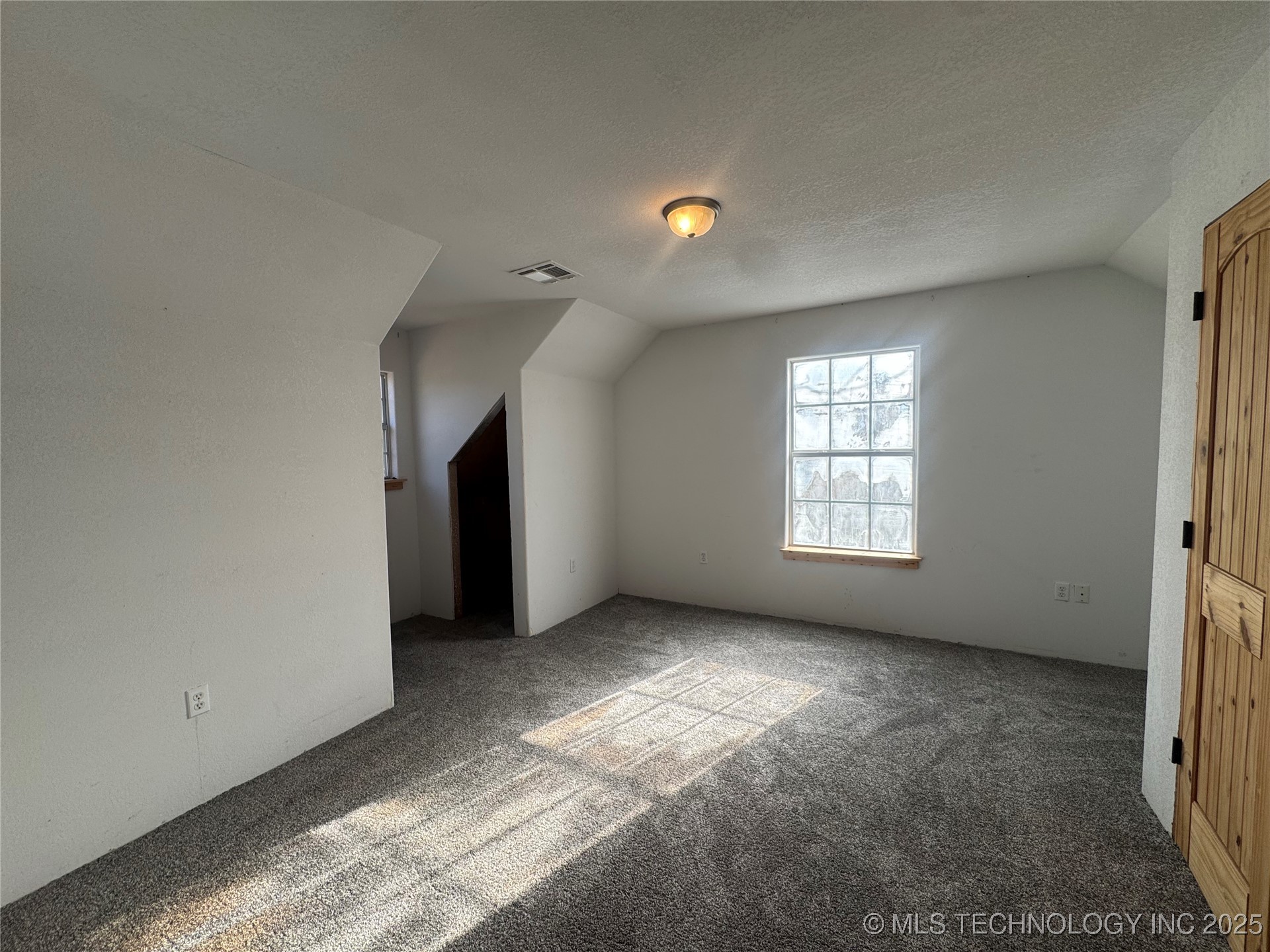 6401 E State Highway 31 Property Photo 22