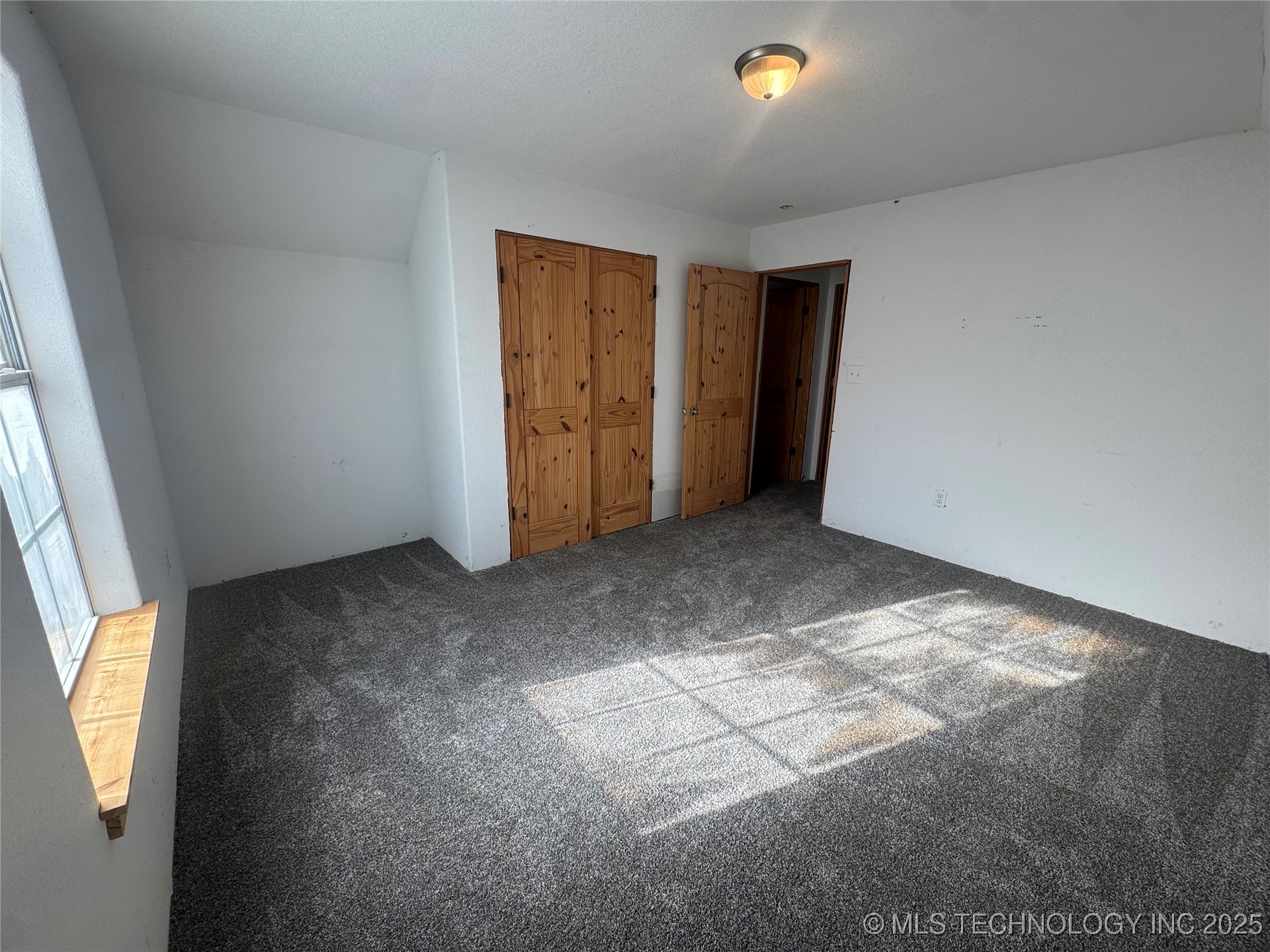 6401 E State Highway 31 Property Photo 23