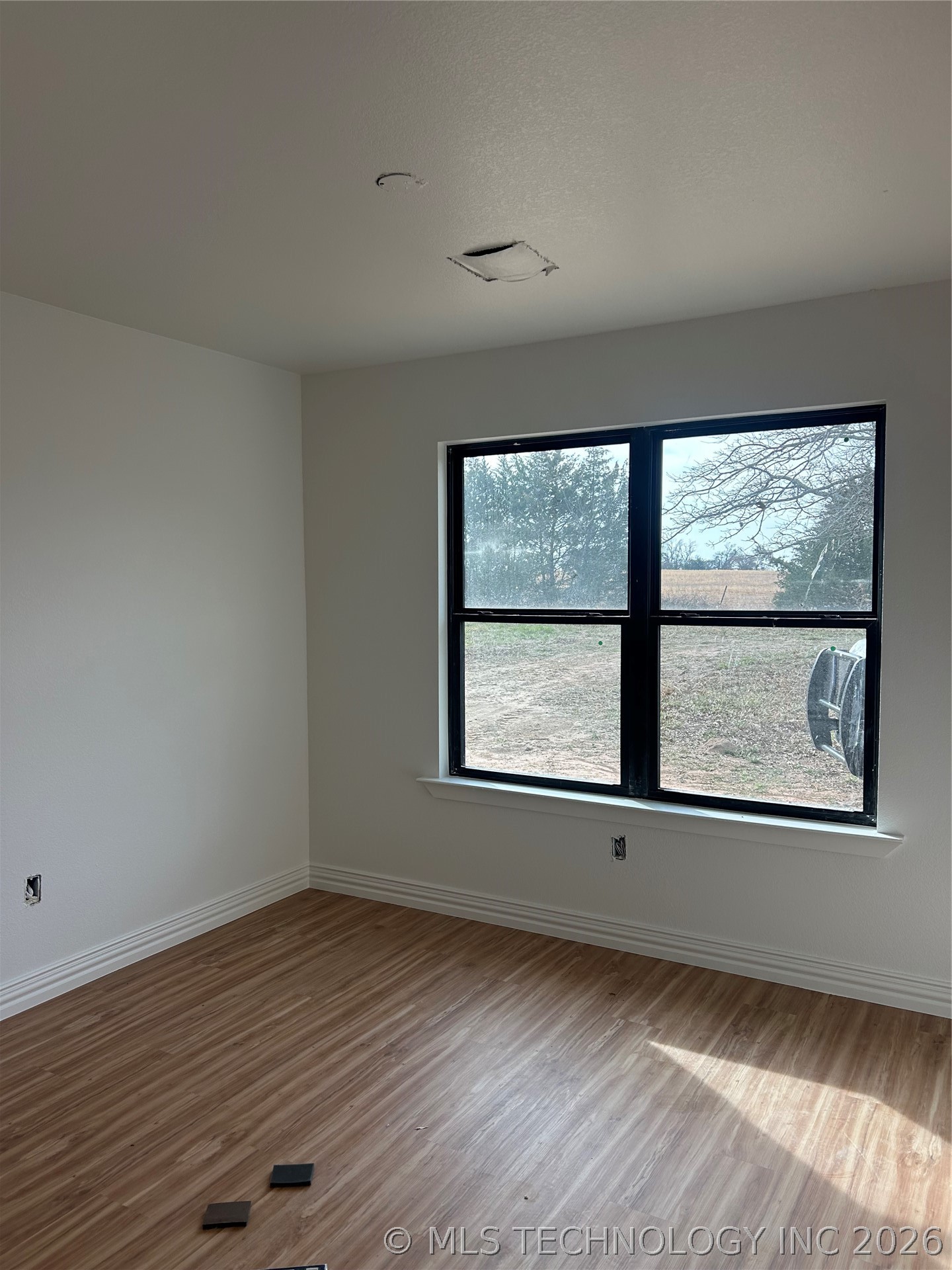 6915 Sims Road Property Photo 7