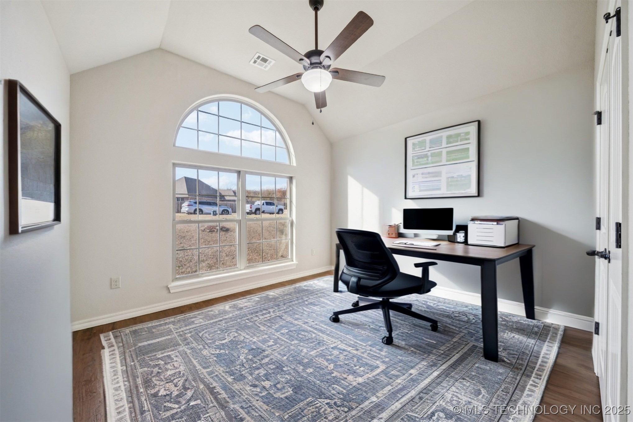 1515 Emily Circle Property Photo 18