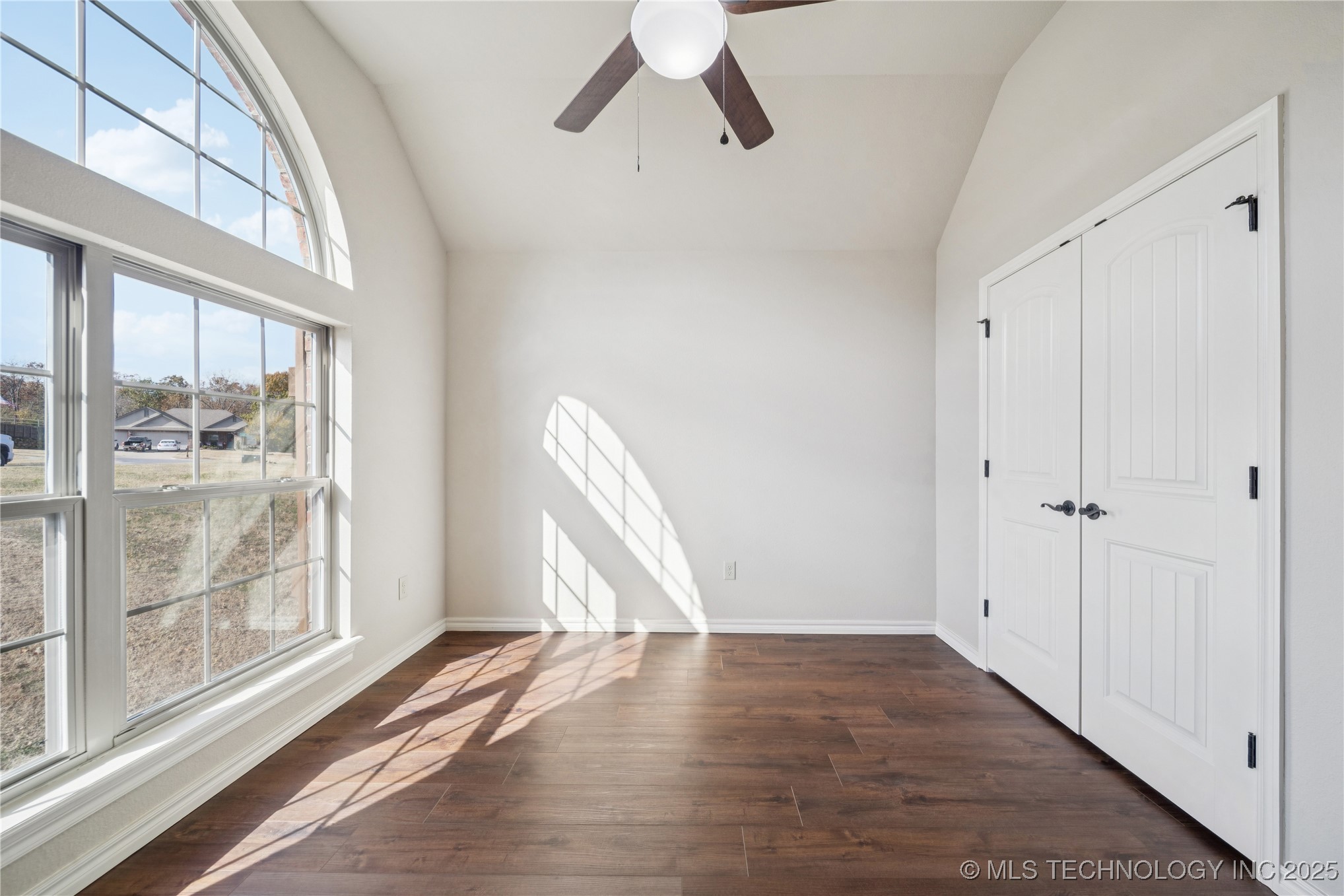 1515 Emily Circle Property Photo 19