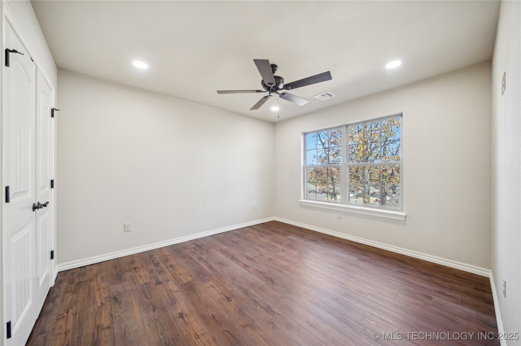 1515 Emily Circle Property Photo 28