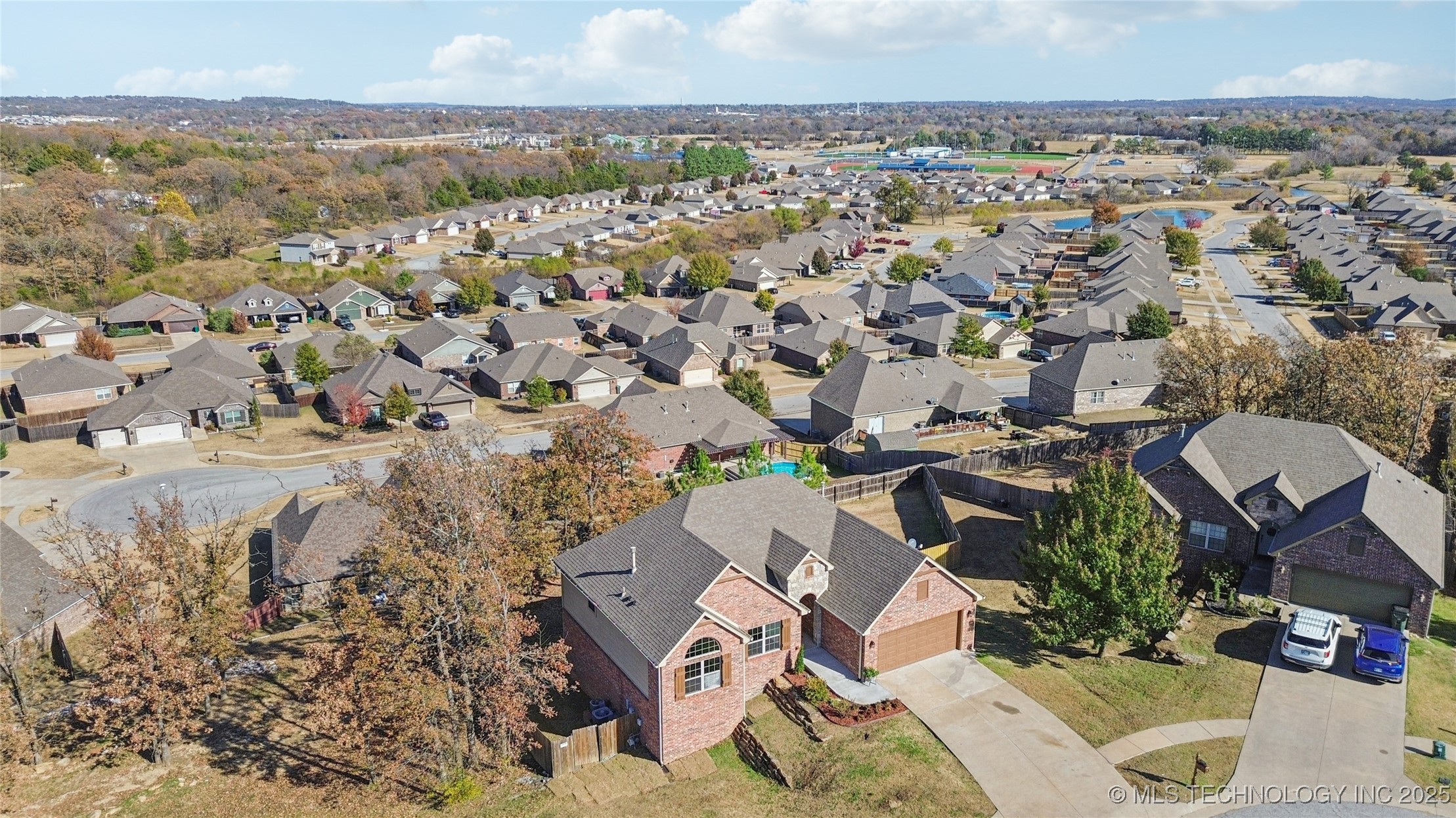 1515 Emily Circle Property Photo 40