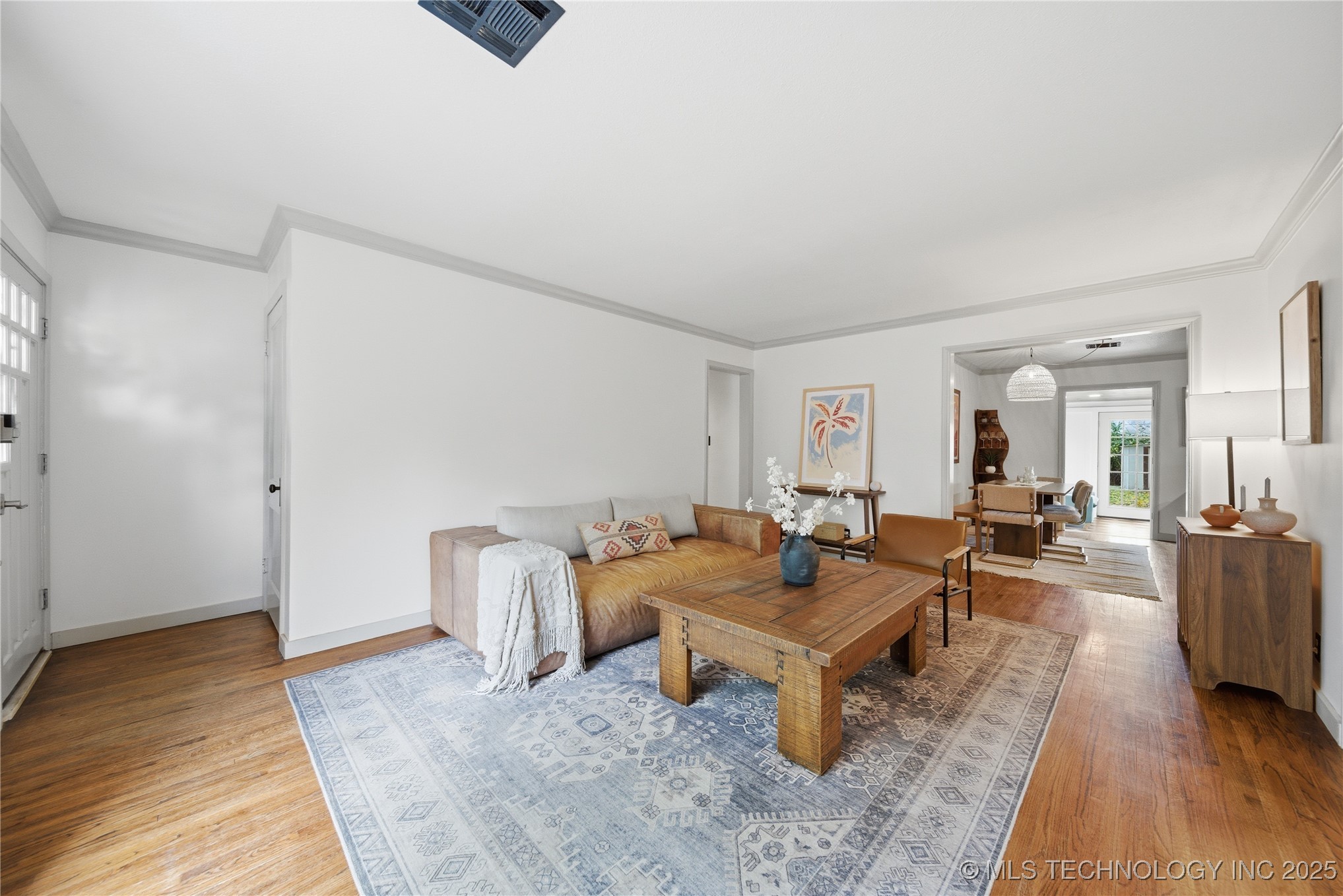 928 S Urbana Avenue Property Photo 7