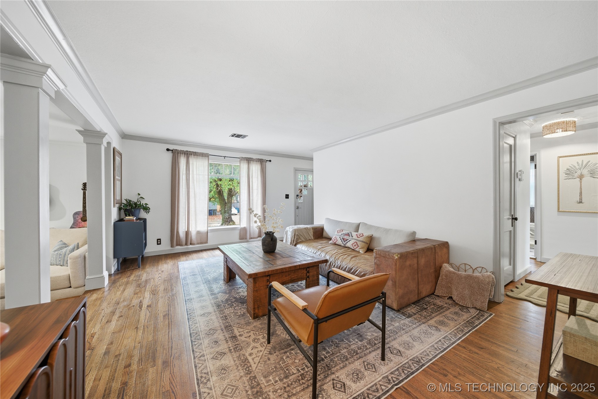 928 S Urbana Avenue Property Photo 8