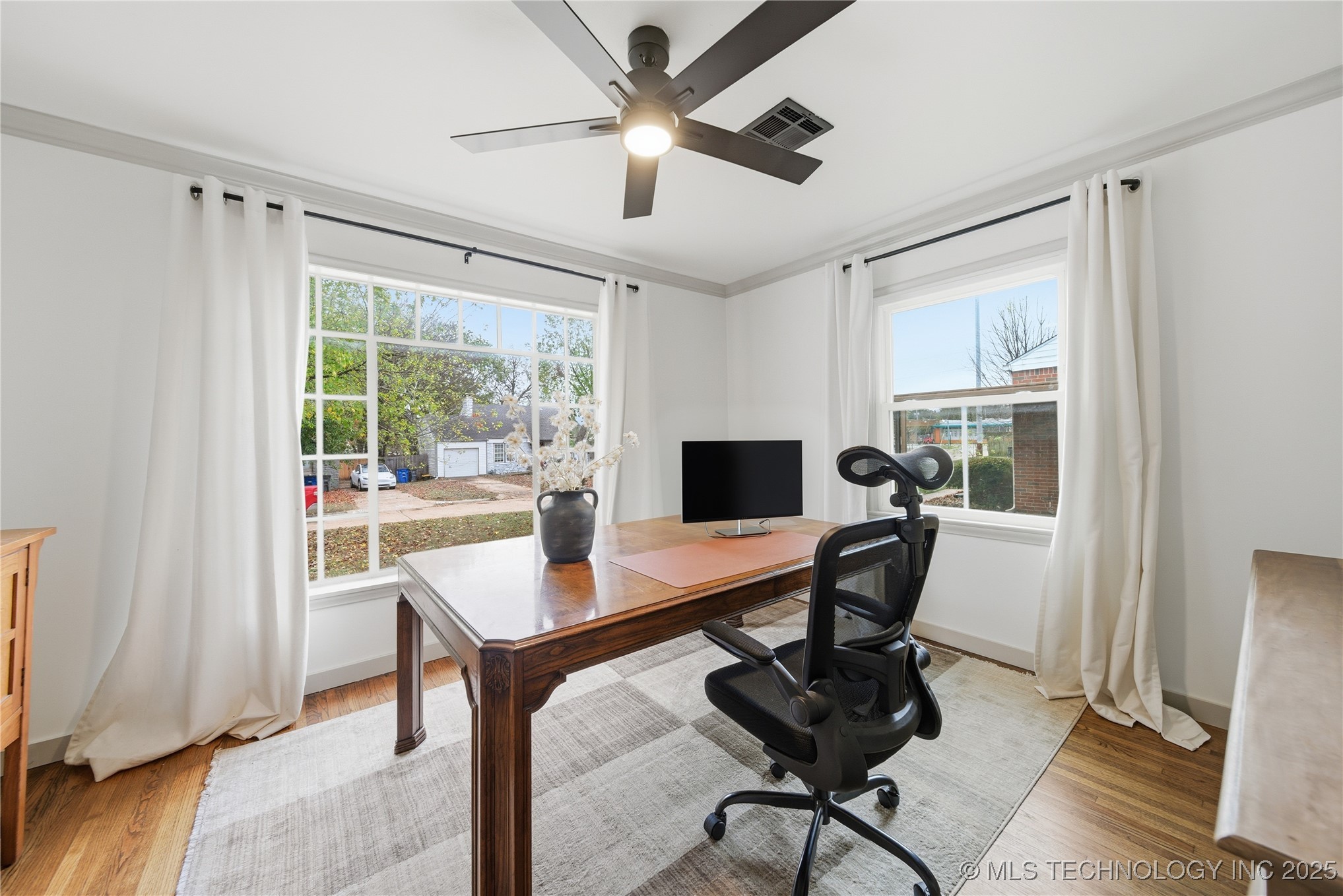 928 S Urbana Avenue Property Photo 29