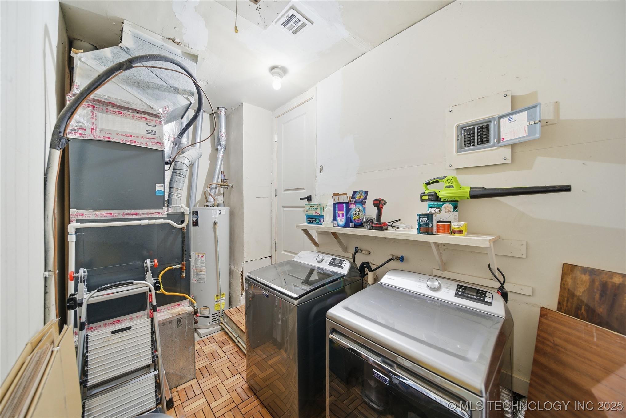 928 S Urbana Avenue Property Photo 32