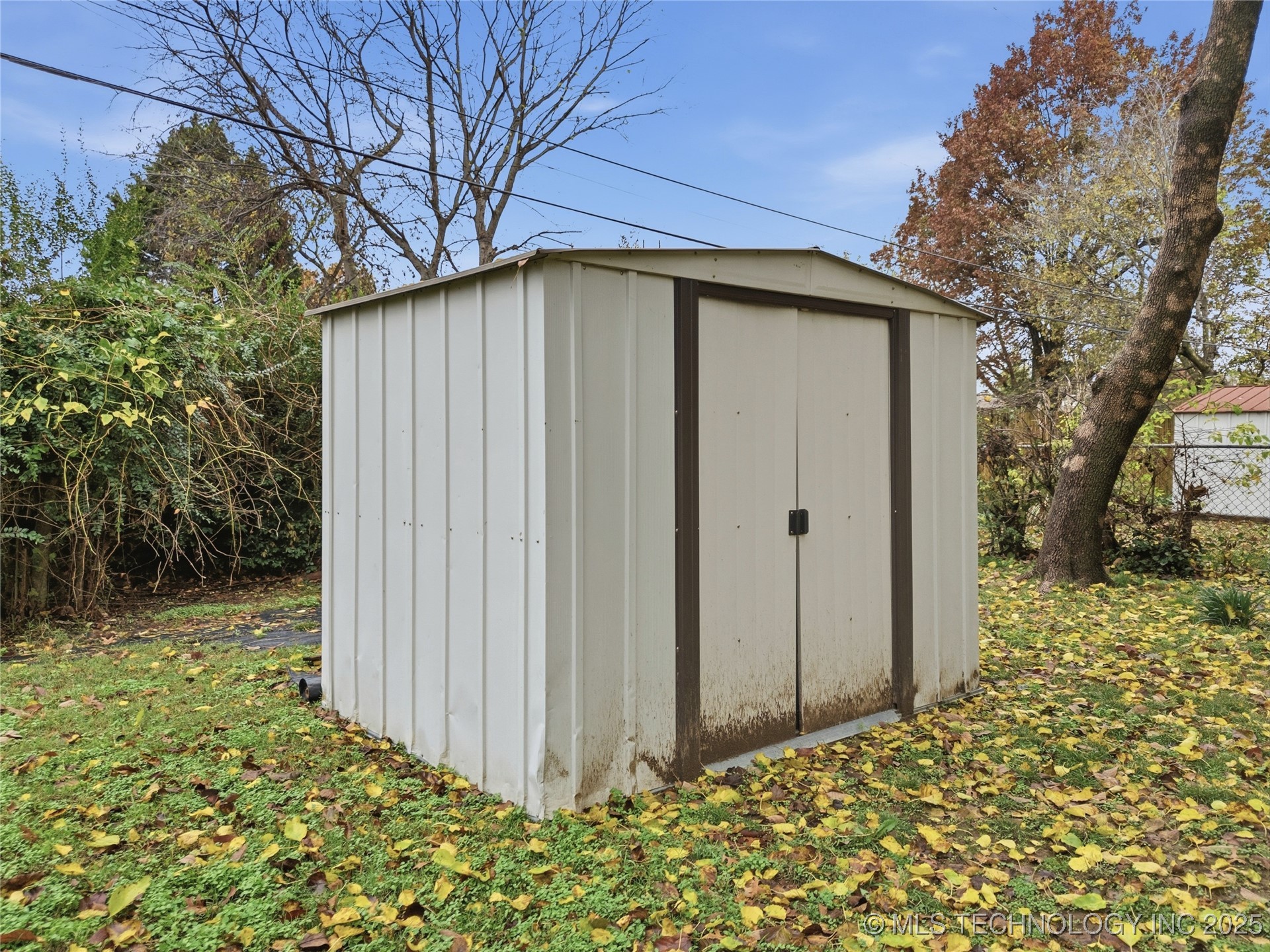 928 S Urbana Avenue Property Photo 38