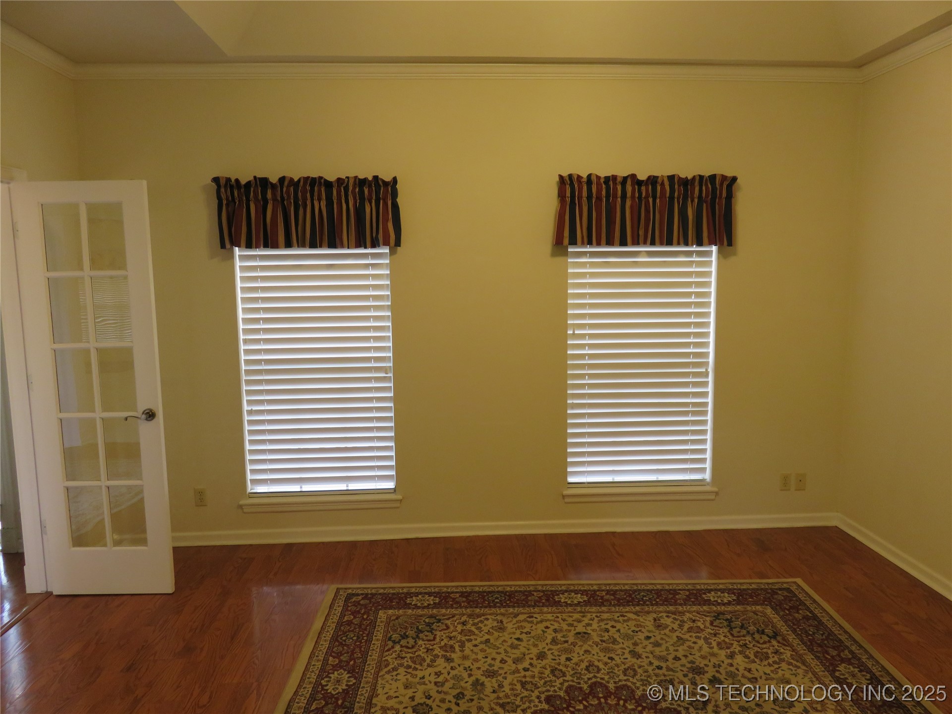 3705 S Nassau Avenue Property Photo 12