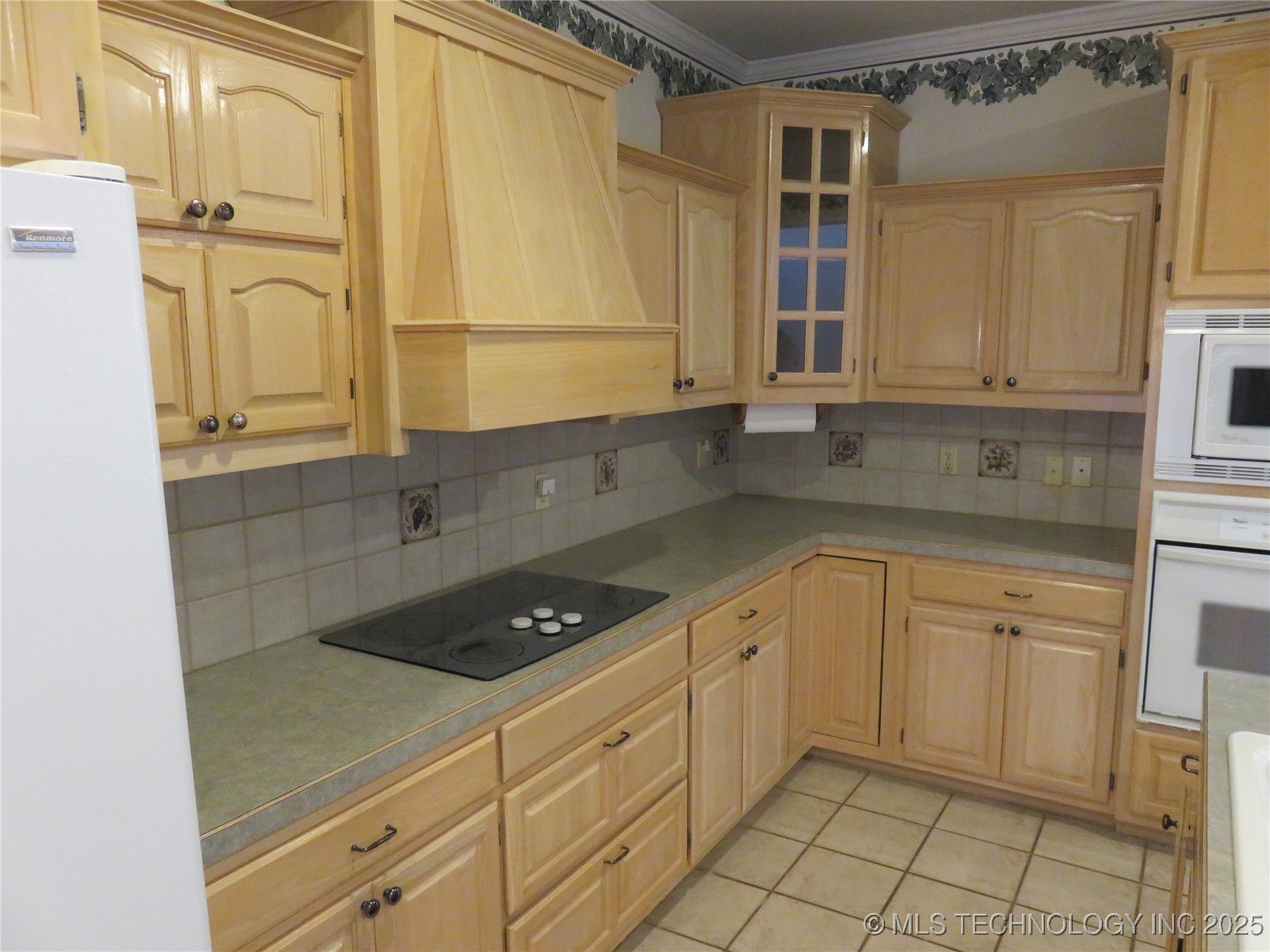 3705 S Nassau Avenue Property Photo 17