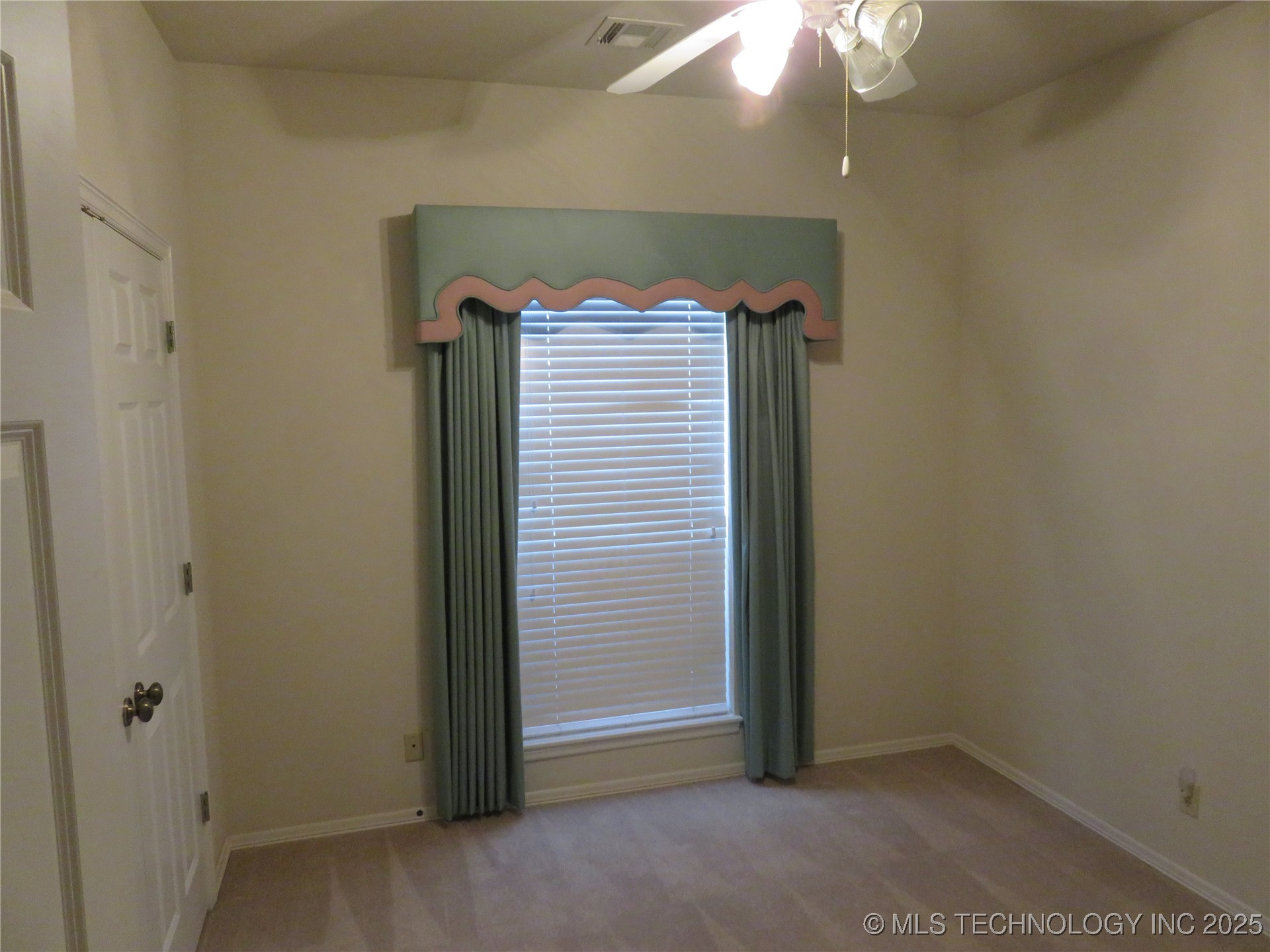 3705 S Nassau Avenue Property Photo 39