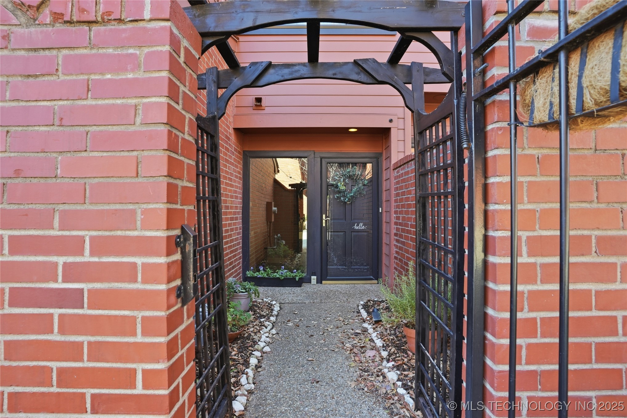 38 S Woodward Boulevard 16 Property Photo 1