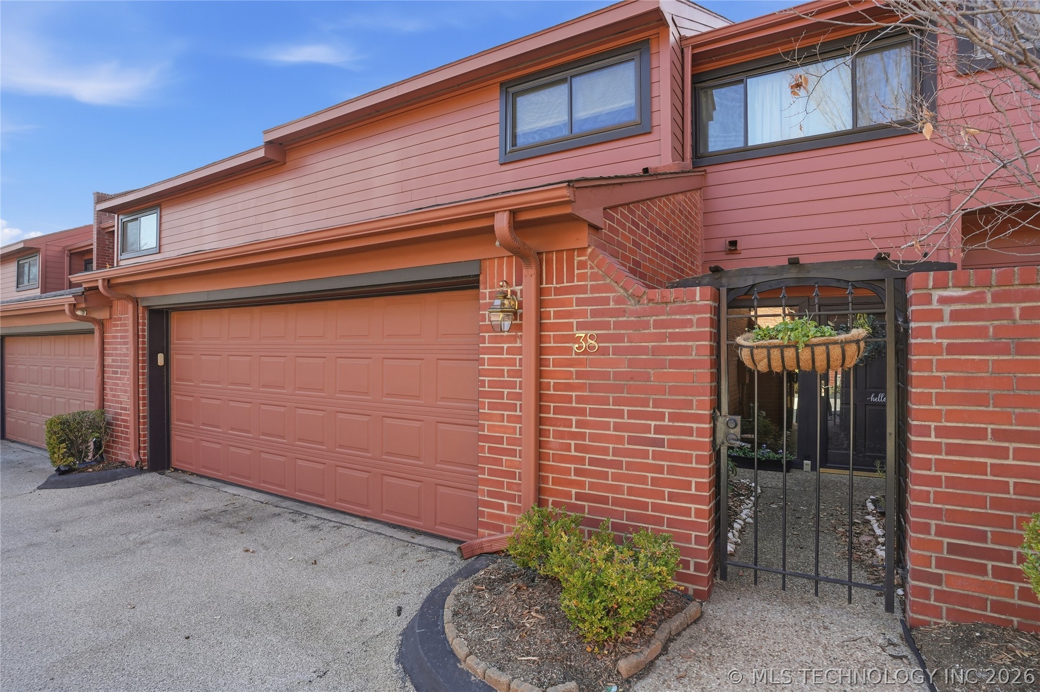 38 S Woodward Boulevard 16 Property Photo 59