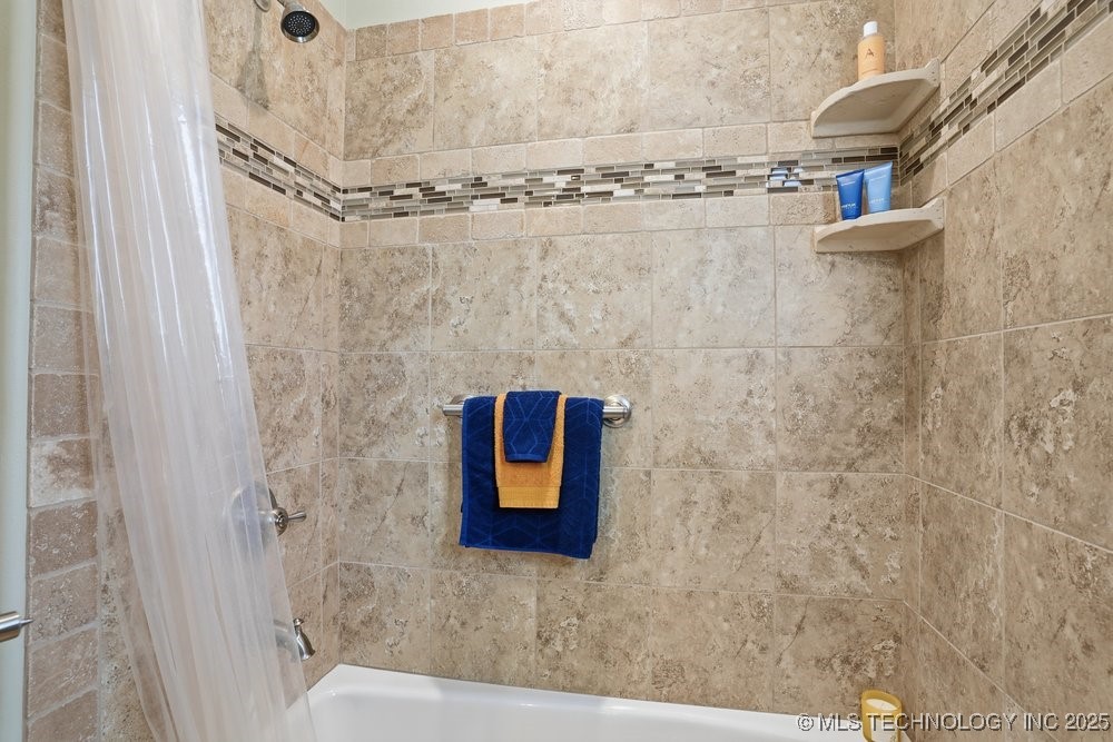 8434 S Phoenix Place Property Photo 29