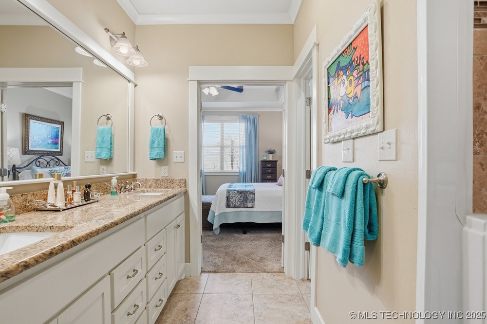 8434 S Phoenix Place Property Photo 39