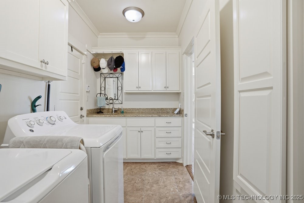 8434 S Phoenix Place Property Photo 44