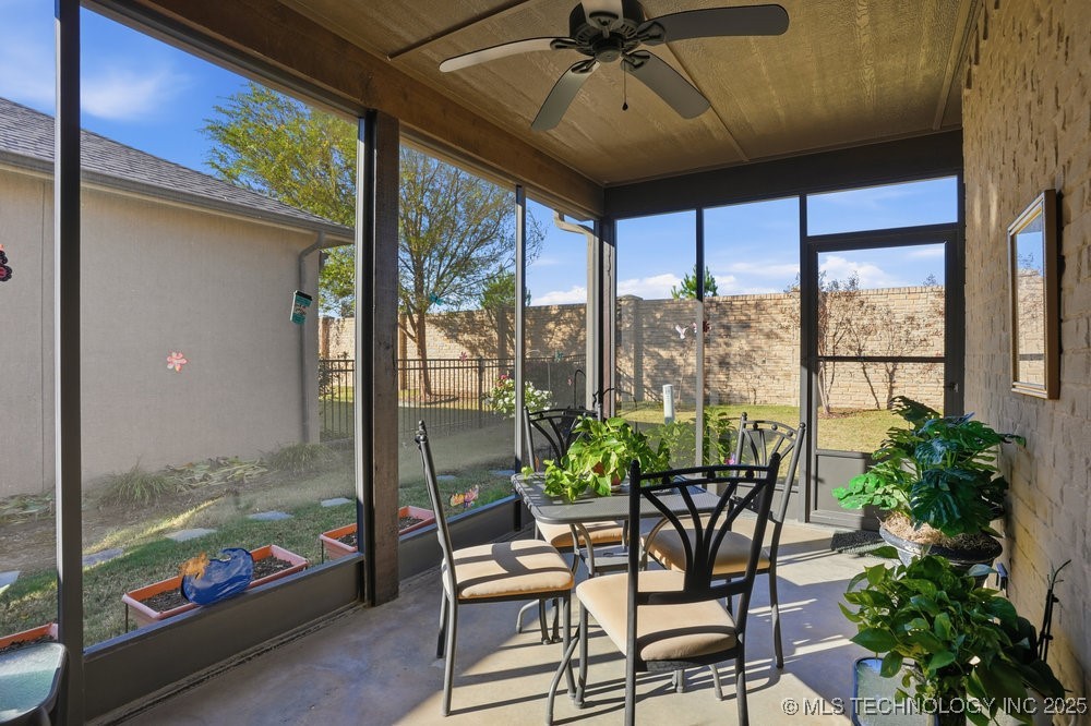 8434 S Phoenix Place Property Photo 49