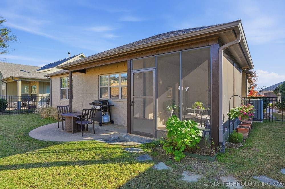 8434 S Phoenix Place Property Photo 56