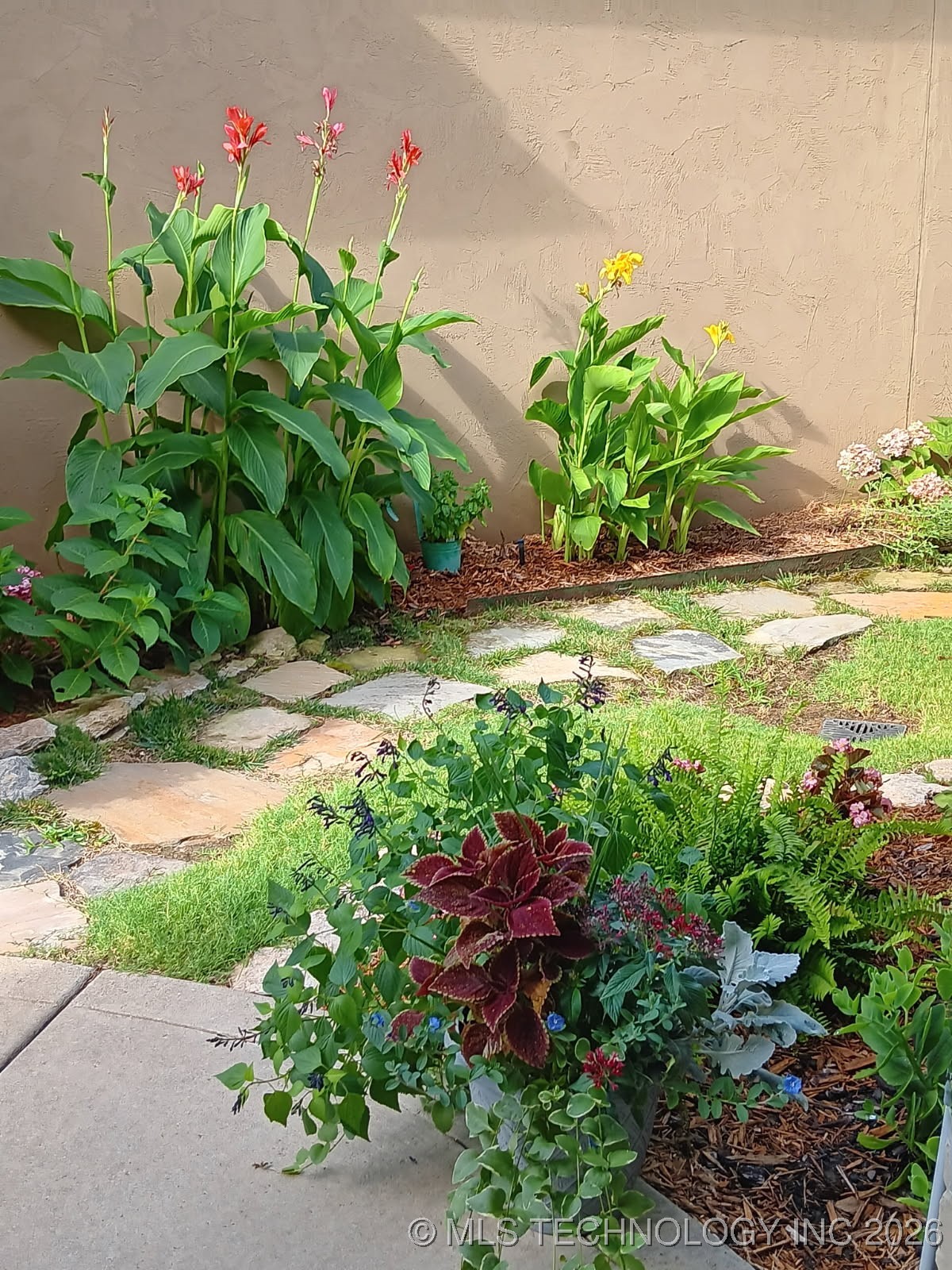 8434 S Phoenix Place Property Photo 60